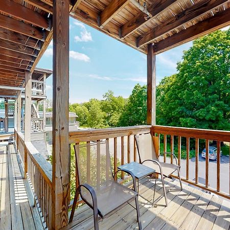 Heavenly Hideaway Apartment ลัดโลว์ ภายนอก รูปภาพ