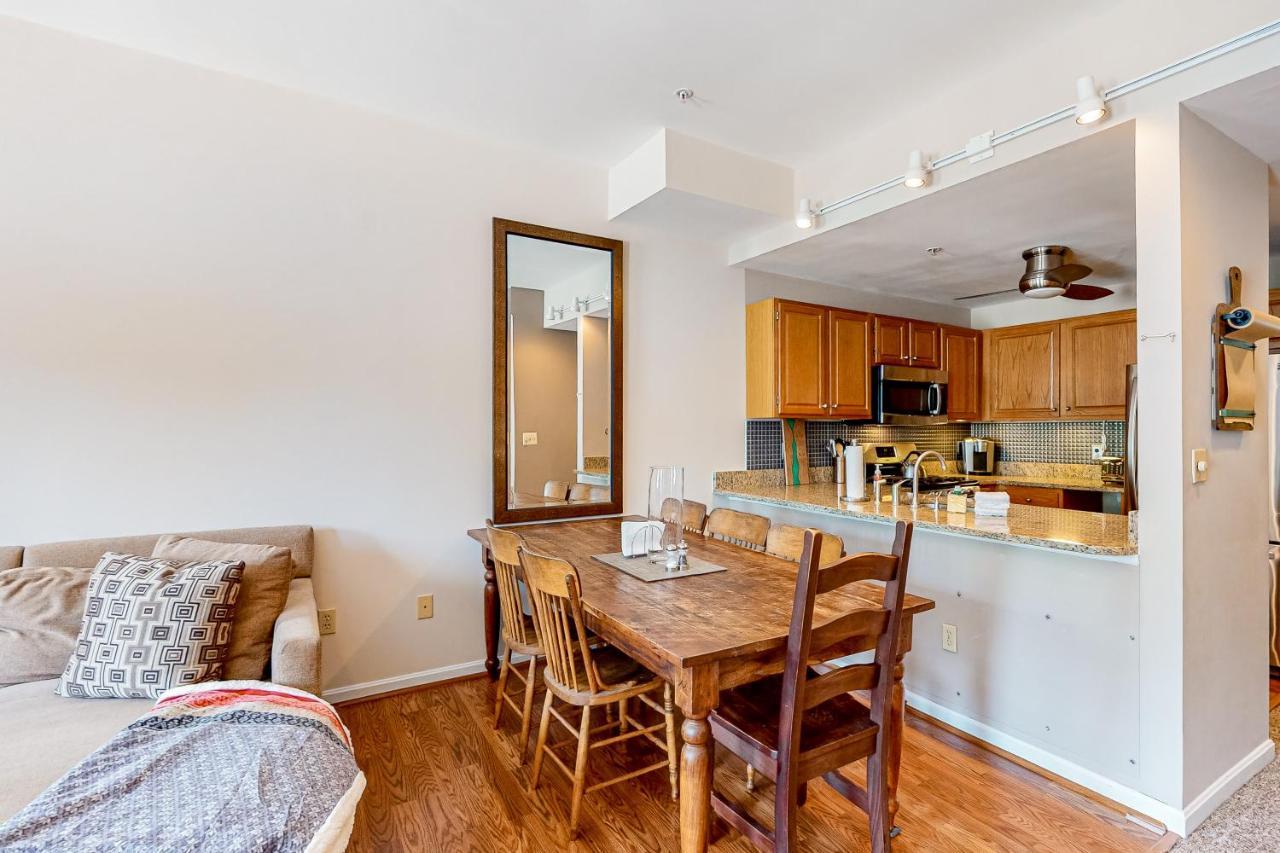 Heavenly Hideaway Apartment ลัดโลว์ ภายนอก รูปภาพ