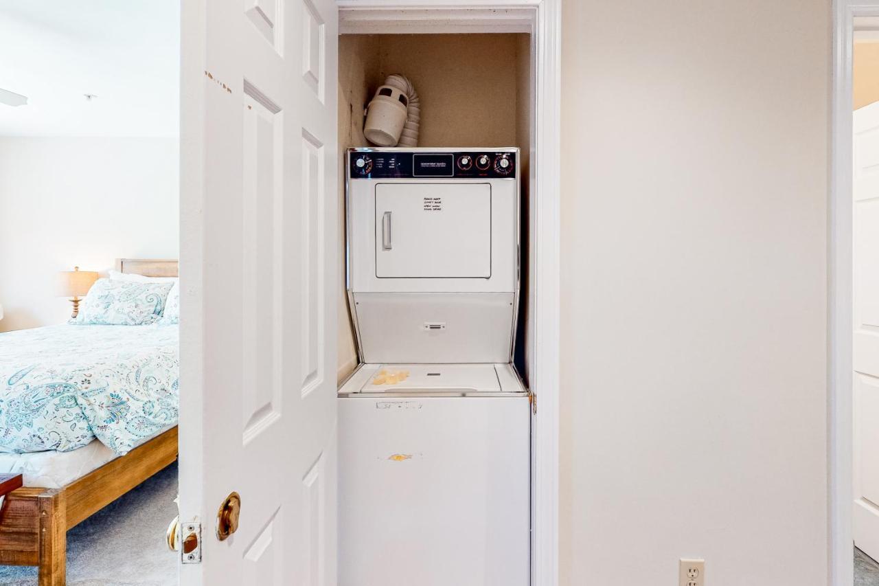 Heavenly Hideaway Apartment ลัดโลว์ ภายนอก รูปภาพ