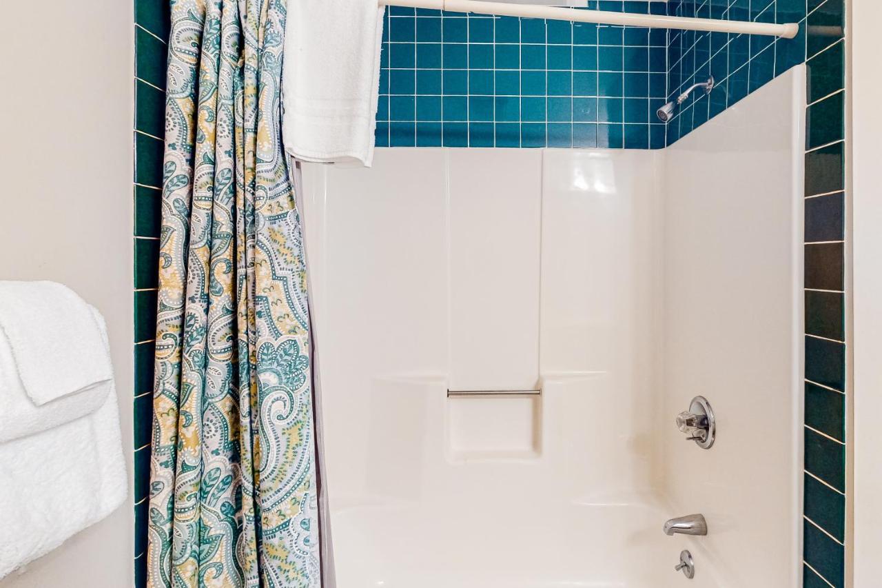 Heavenly Hideaway Apartment ลัดโลว์ ภายนอก รูปภาพ